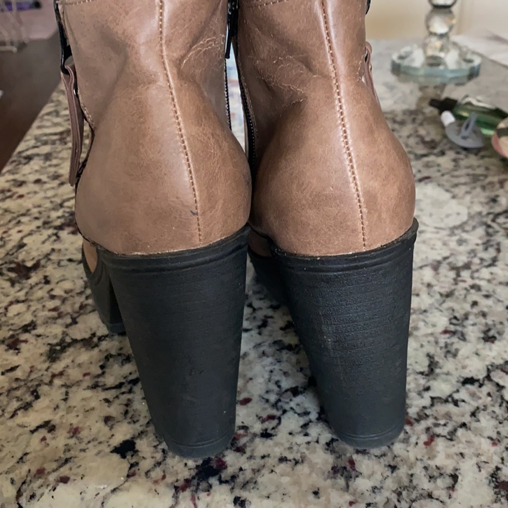 Bootie heels - Picture 6 of 7